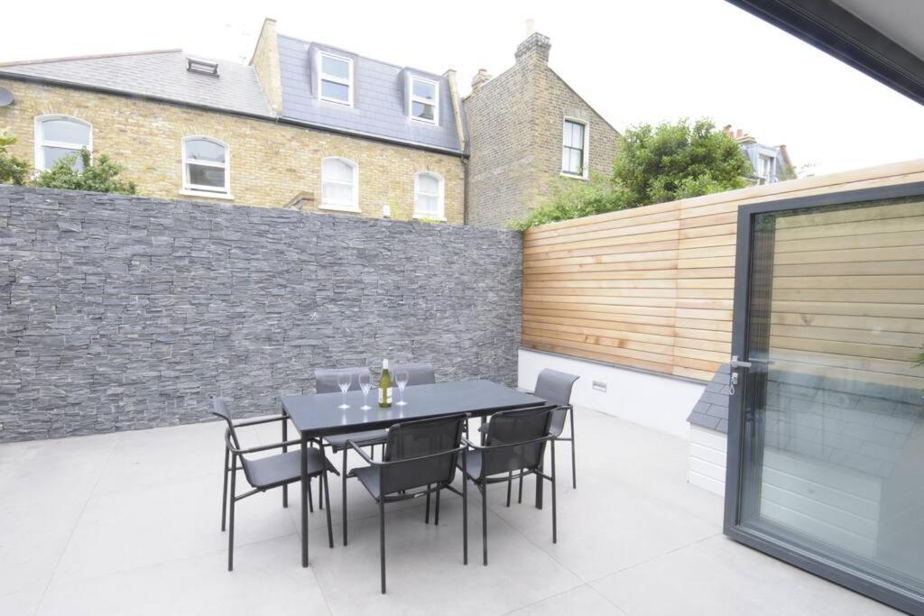Four Bedroom Modern Victorian Wandsworth House London Exteriör bild
